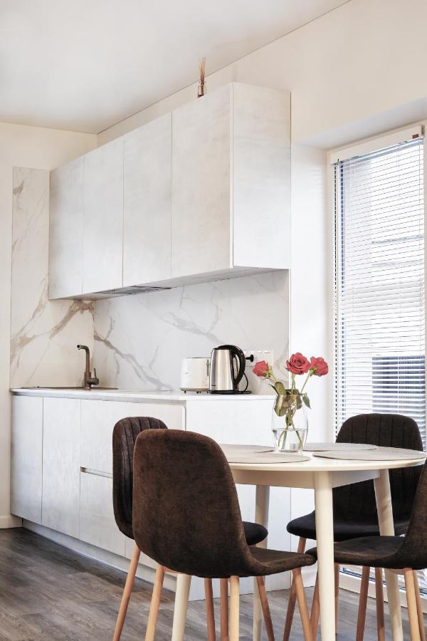 Owls Hill Apartment Kaunas Ngoại thất bức ảnh