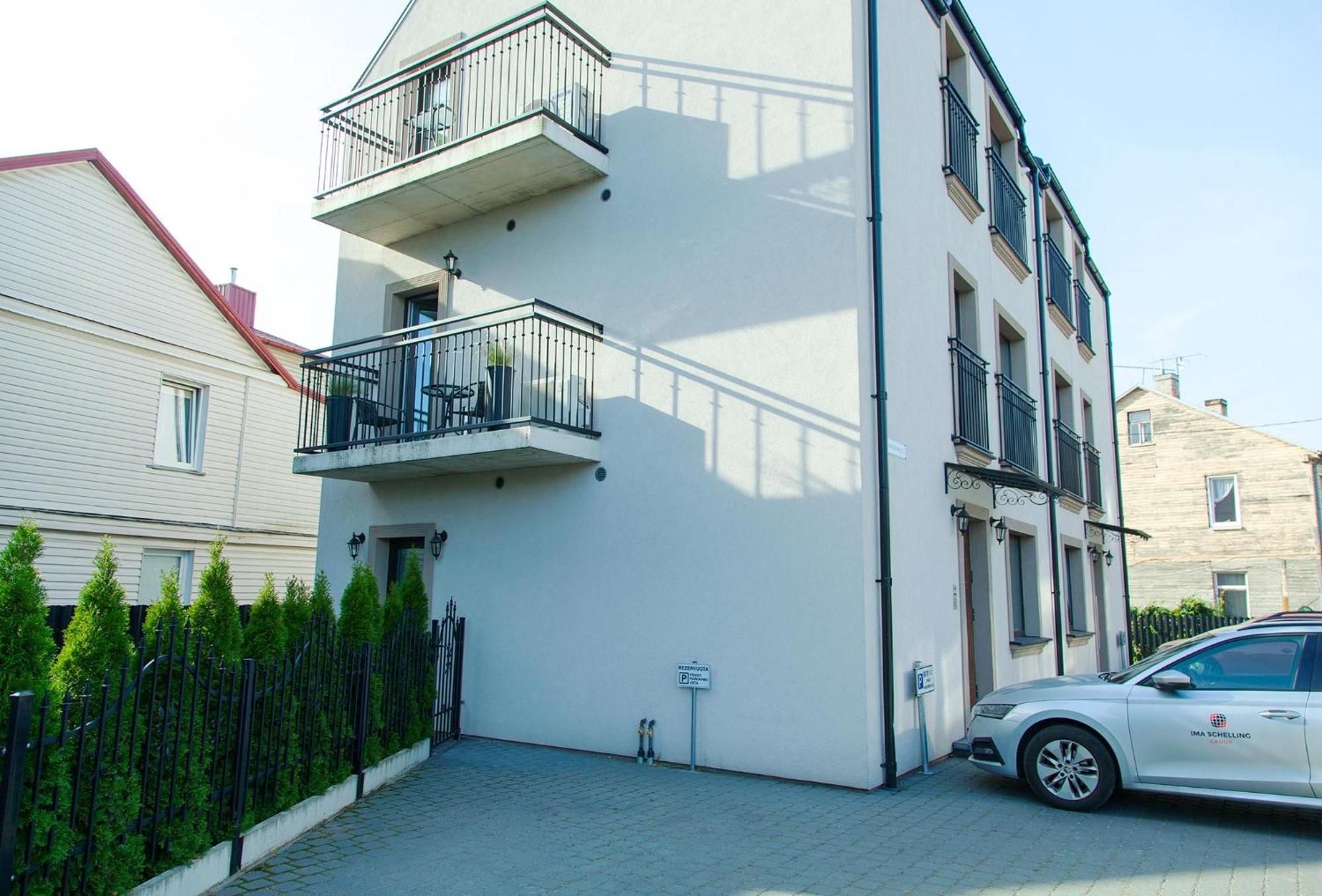 Owls Hill Apartment Kaunas Ngoại thất bức ảnh