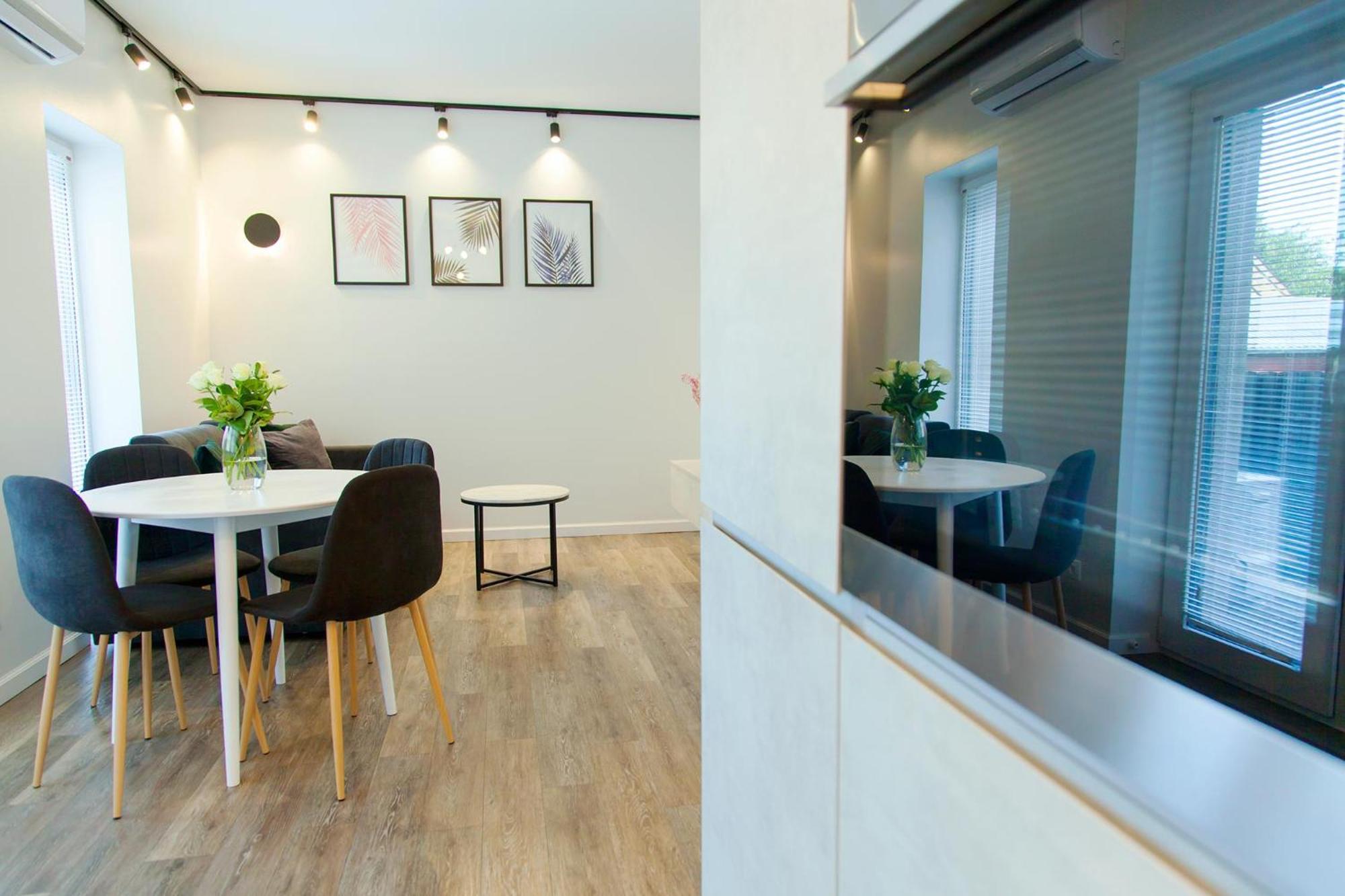 Owls Hill Apartment Kaunas Ngoại thất bức ảnh