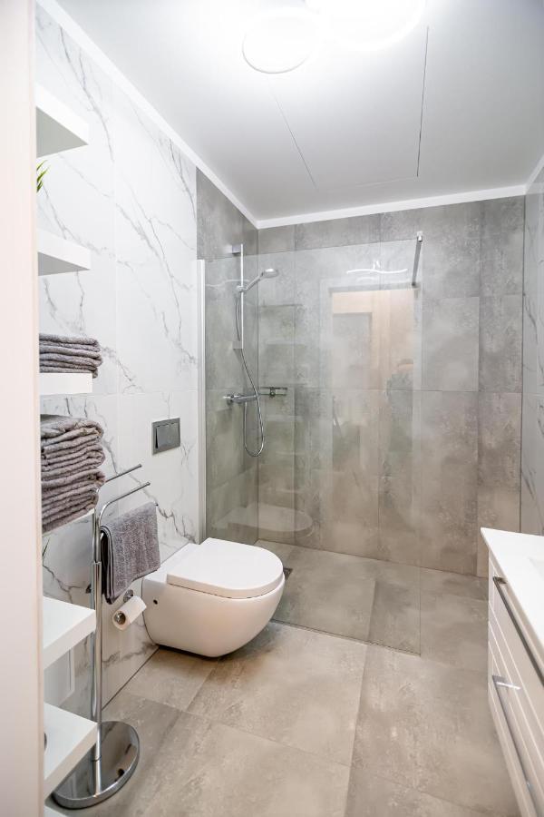 Owls Hill Apartment Kaunas Ngoại thất bức ảnh